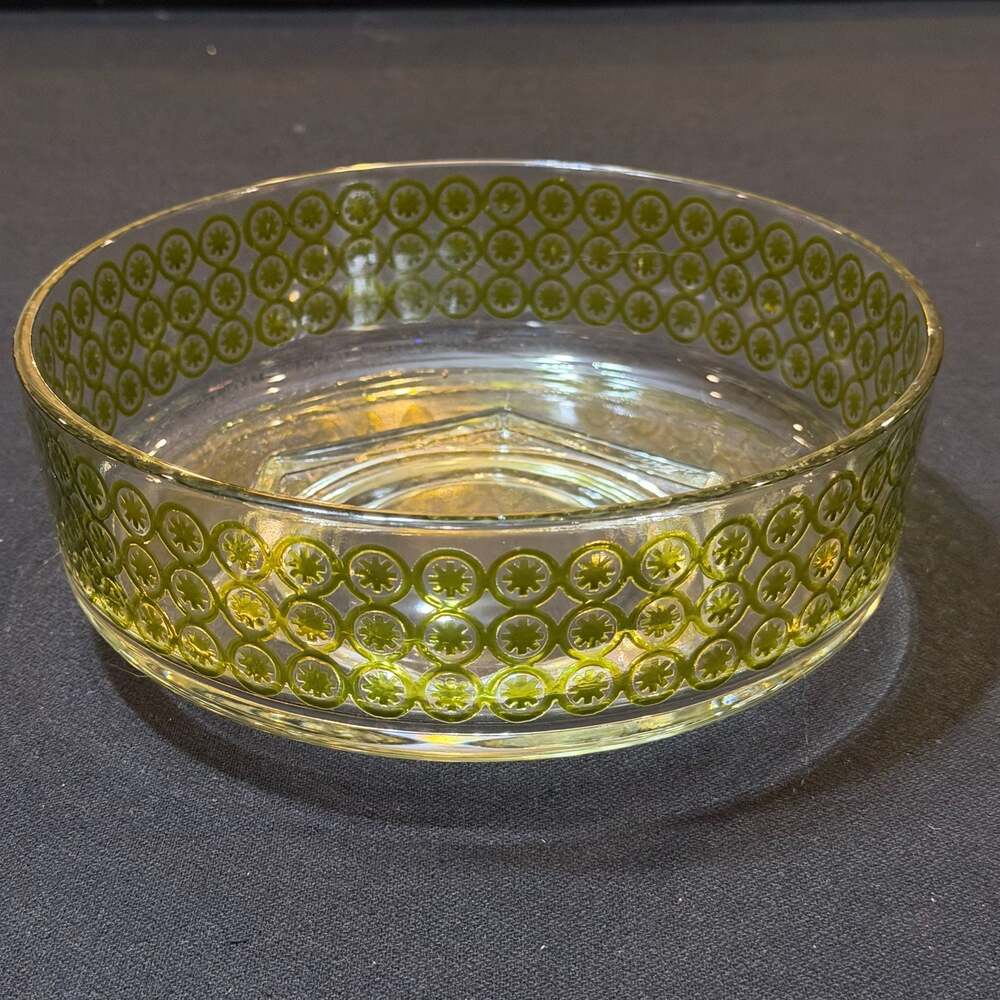 Vintage Jeannette Glass Avocado Green Flashed Circle & Star Pattern Serving Bowl